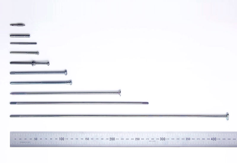 長さ300mm を超える長尺サイズの特殊鍛造加工